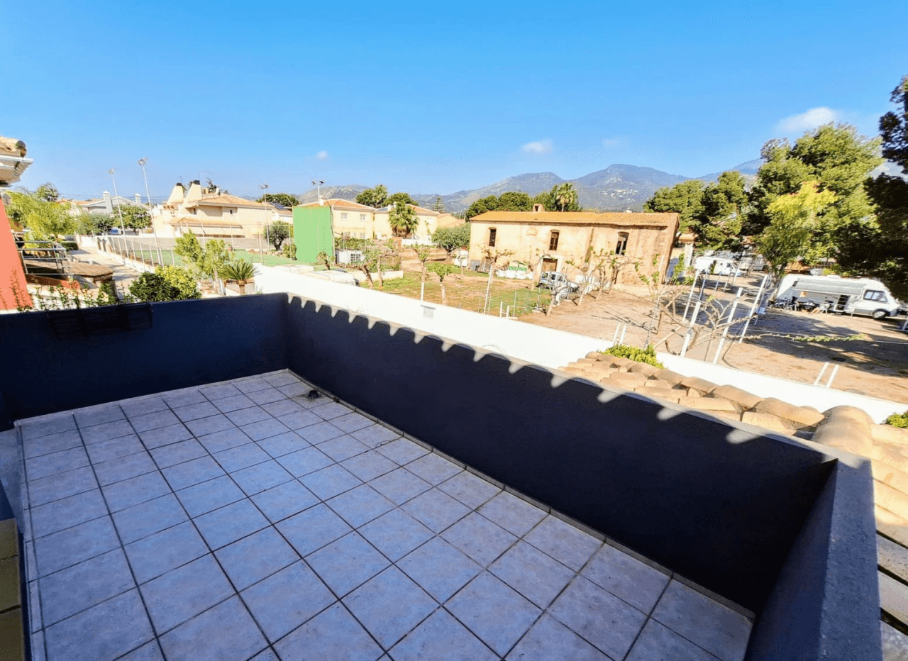 Villa individual con piscina a la Venta en Calle Sigalero, c