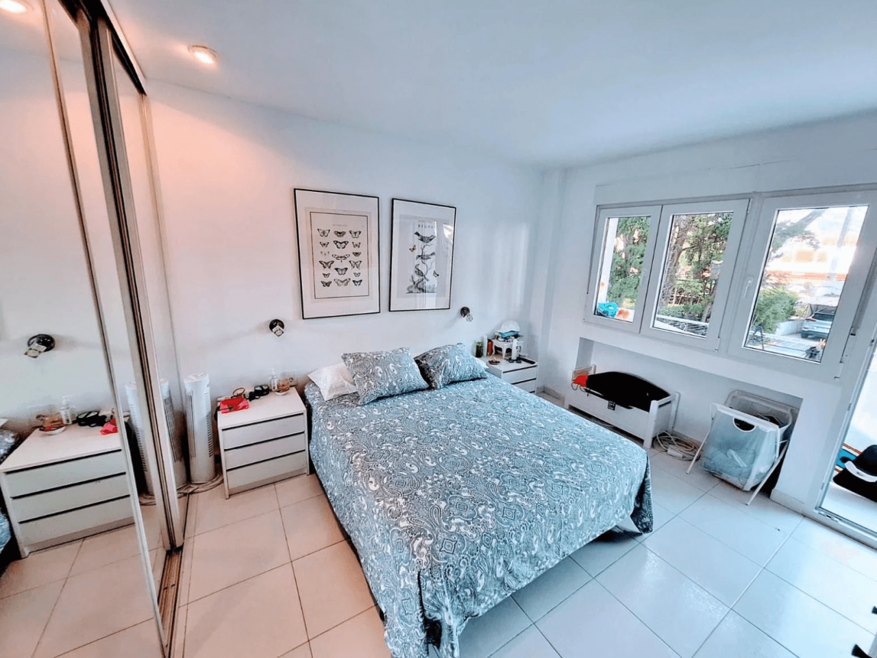 Apartamento primera linea de la playa zona voramar.
