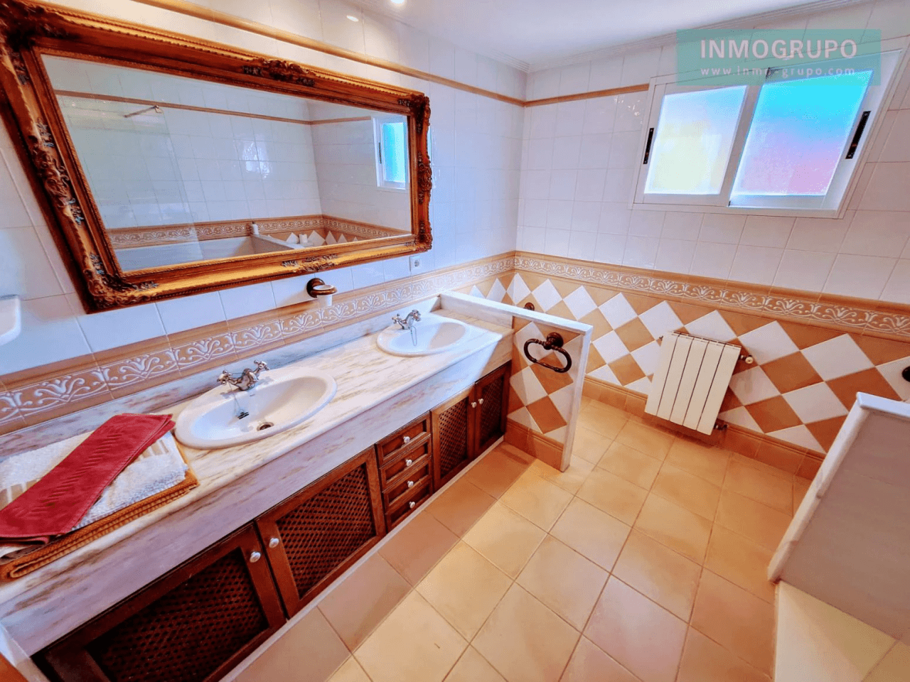 Villa individual con piscina a la Venta en Calle Sigalero, c