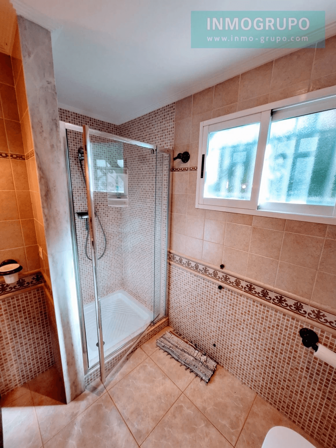 VILLA INDIVIDUAL CON PISCINA EN C/ SIGALERO