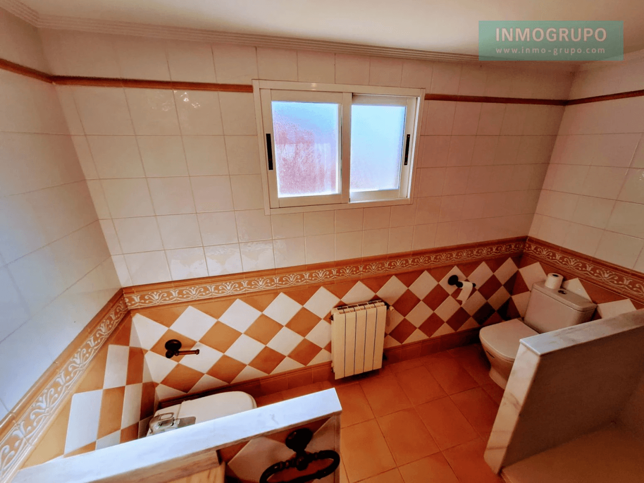 VILLA INDIVIDUAL CON PISCINA EN C/ SIGALERO