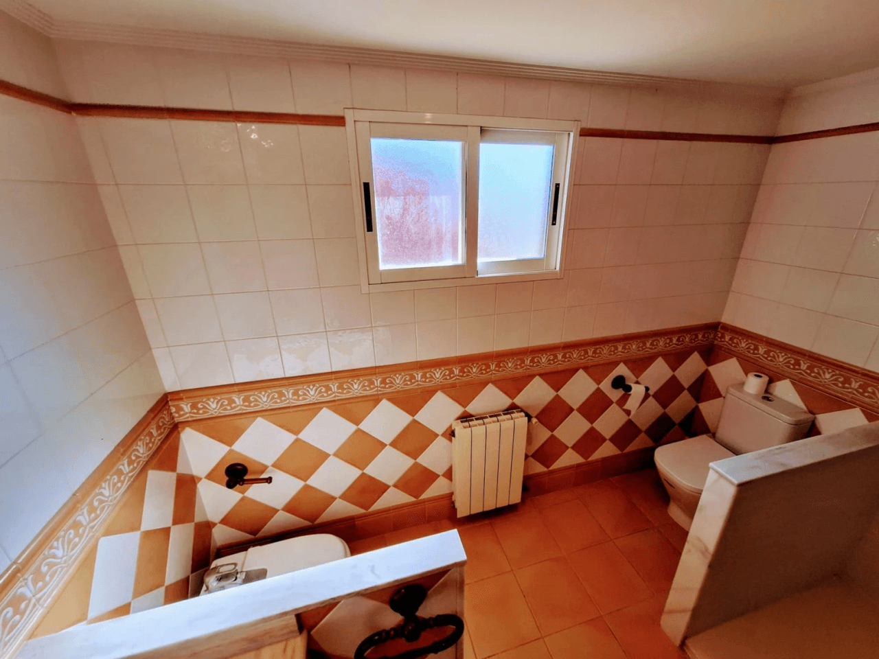 VILLA INDIVIDUAL CON PISCINA EN C/ SIGALERO