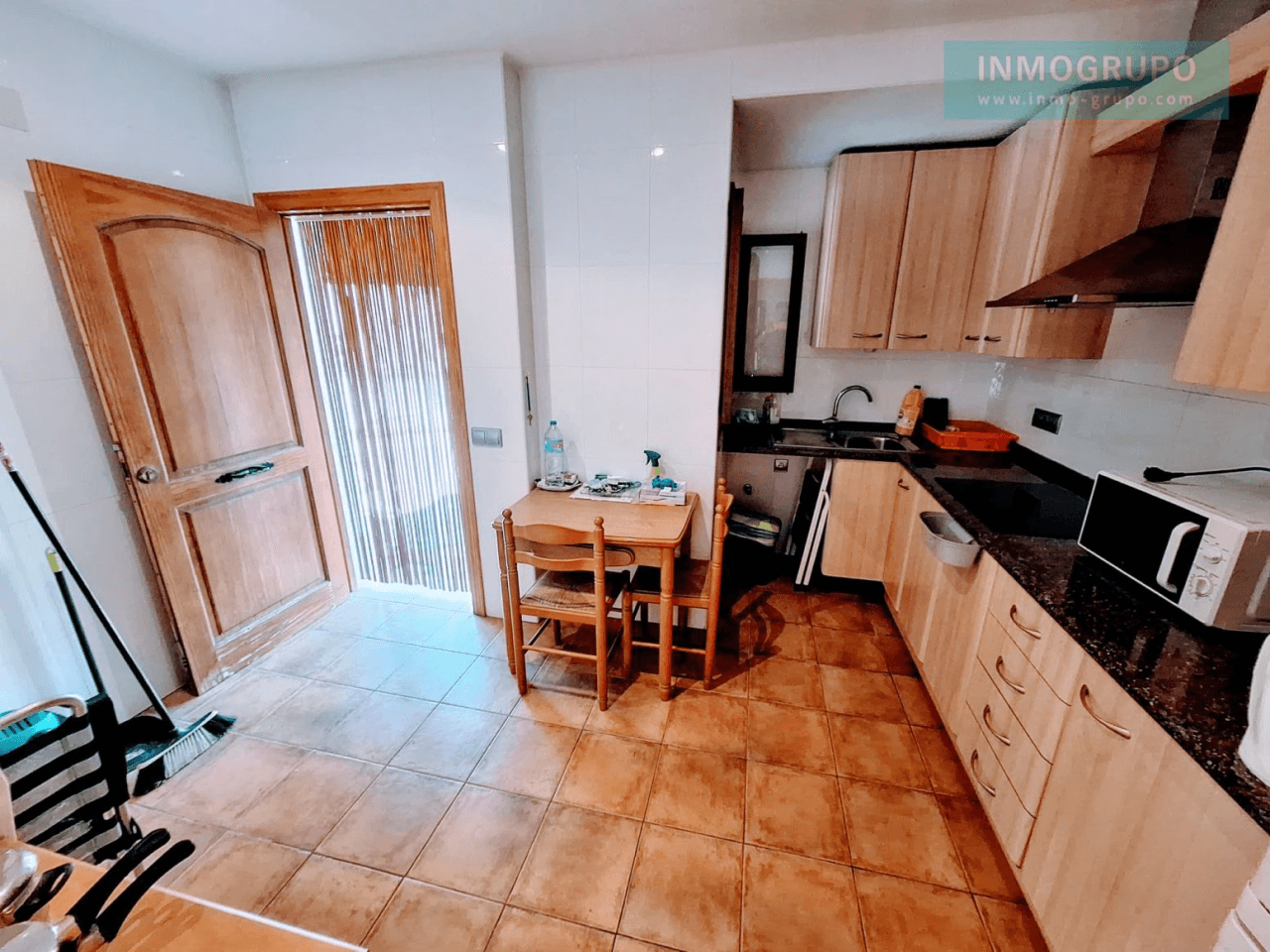 ADOSADO A LA VENTA EN PLAYA DE VORAMAR